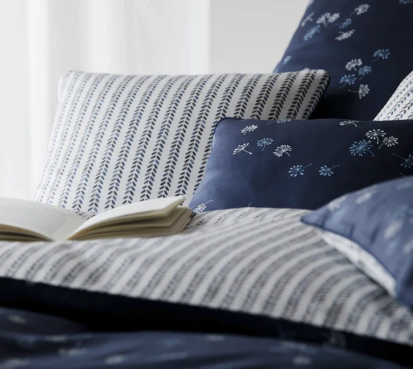 Наволочка Elegante Fleurs 2438R/2 (indigo/тсиний)